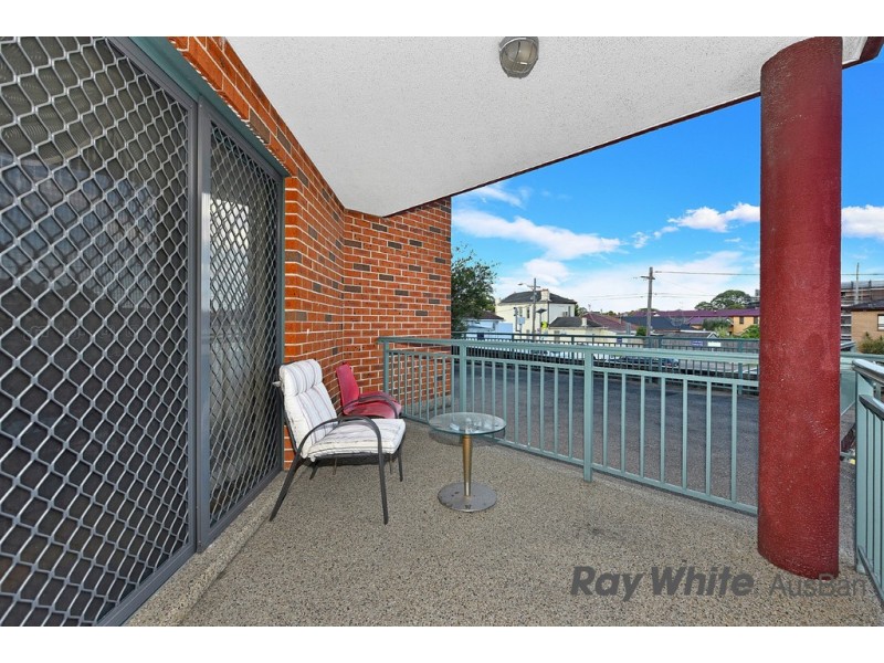 4./365 Hume hway, Bankstown NSW 2200