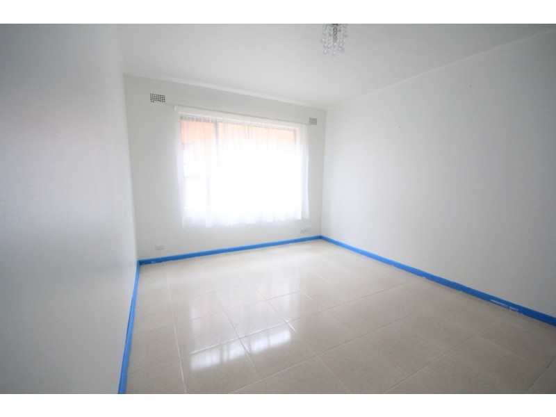 2/83 Hampden Rd, Lakemba NSW 2195