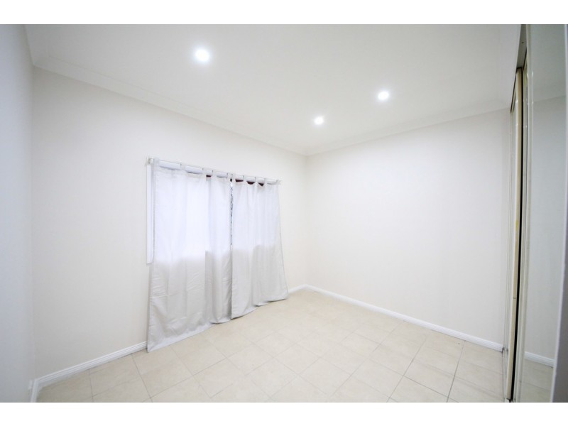 19 JUNO PARADE, Greenacre NSW 2190