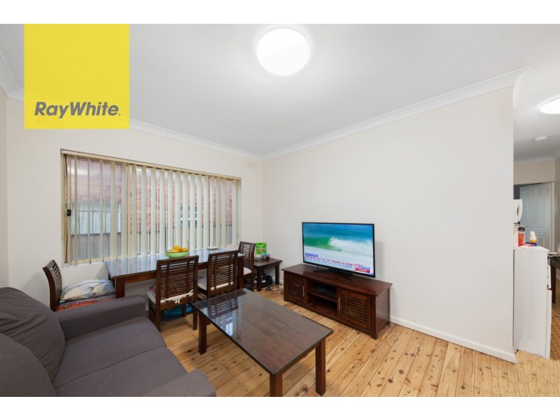 Unit 4/32 Denman Avenue, Wiley Park NSW 2195