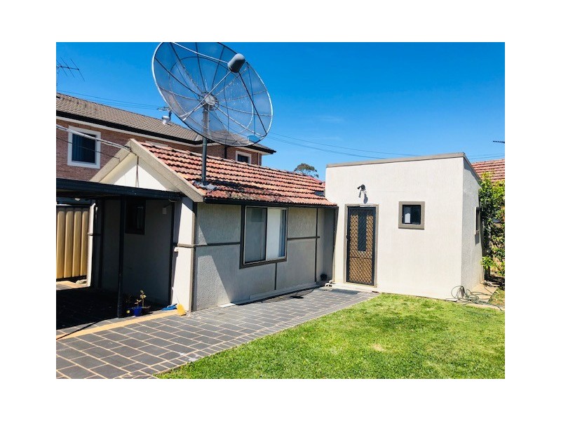 36A Warwick St, Punchbowl NSW 2196