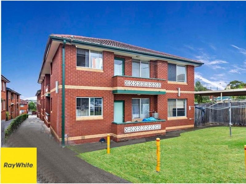 13/2 Fairmount Street,, Lakemba NSW 2195