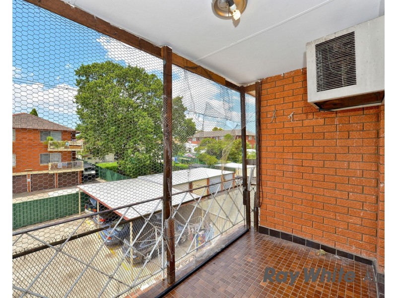 10/27 Wangee Rd, Lakemba NSW 2195
