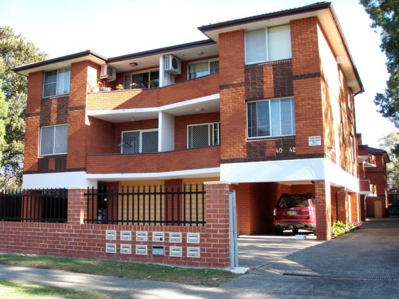 1/40-42 Hampden Rd, Lakemba NSW 2195