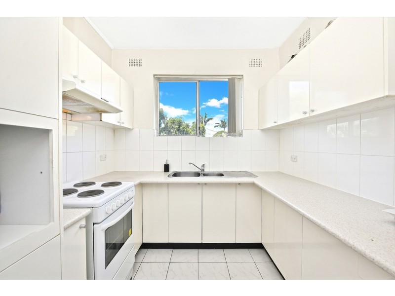 4/42 Fairmount St, Lakemba NSW 2195