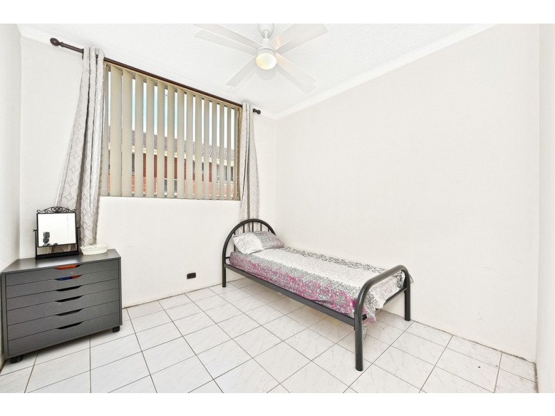 4/42 Fairmount St, Lakemba NSW 2195