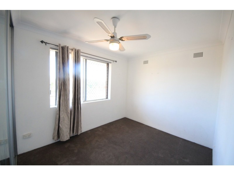 4/113 Sproule St, Lakemba NSW 2195