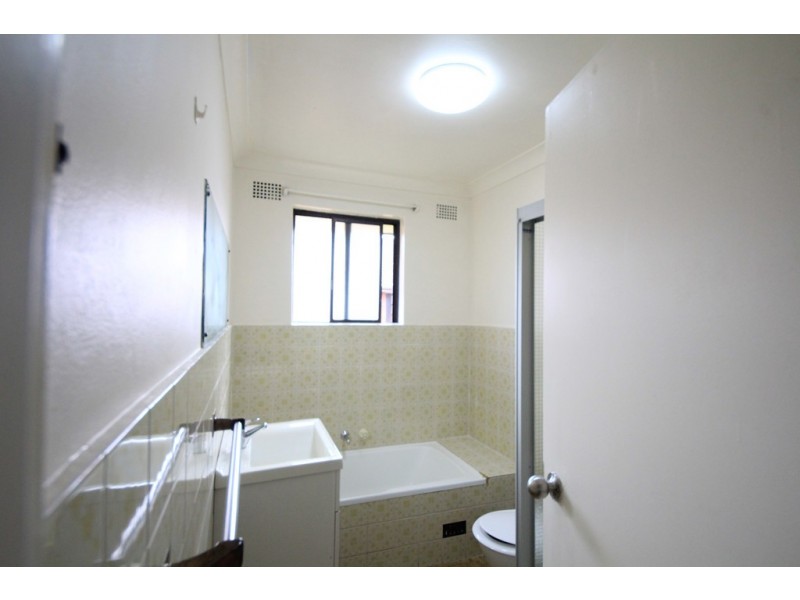 4/249 Lakemba St, Lakemba NSW 2195