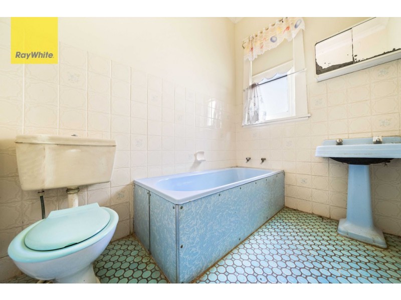 15 Railway Parade, Lakemba NSW 2195