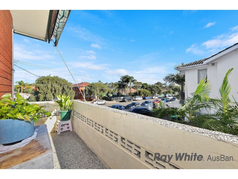 8/99 Hampden Road, Lakemba NSW 2195