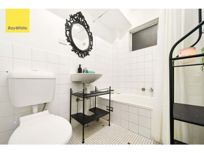 8/64 Sproule Street, Lakemba NSW 2195