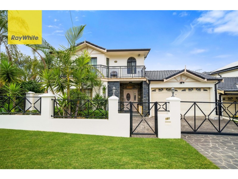 191 Acacia Avenue, Greenacre NSW 2190