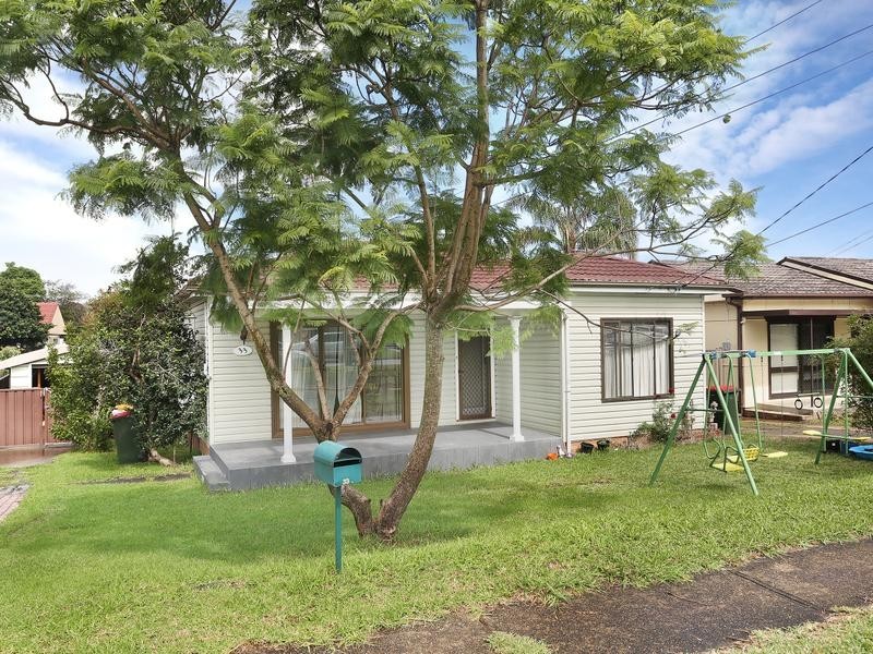 33 Sparkle Av Sparkle Ave, Blacktown NSW 2148