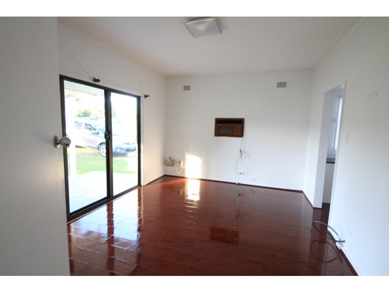33 Sparkle Av Sparkle Ave, Blacktown NSW 2148