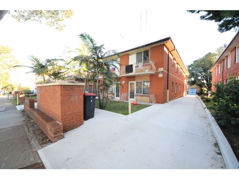 6/10 Garrong Rd, Lakemba NSW 2195