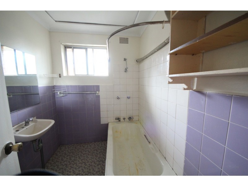 3/6 Holland Pl, Lakemba NSW 2195