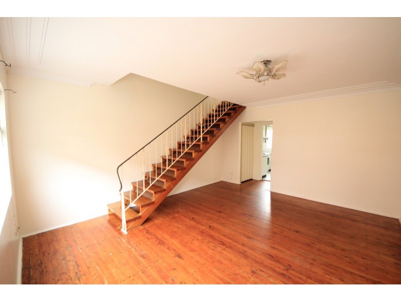 3/6 Holland Pl, Lakemba NSW 2195