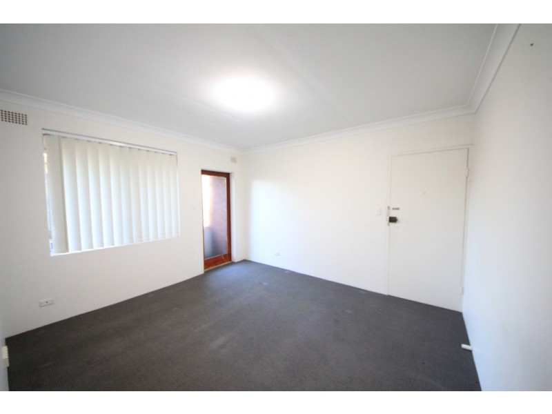 13./2 Fairmount Street, Lakemba NSW 2195