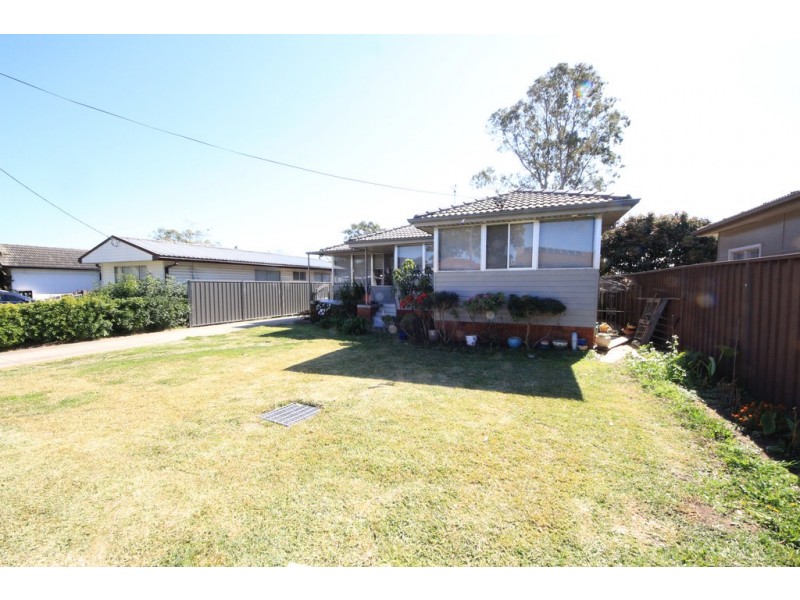 Minto NSW 2566