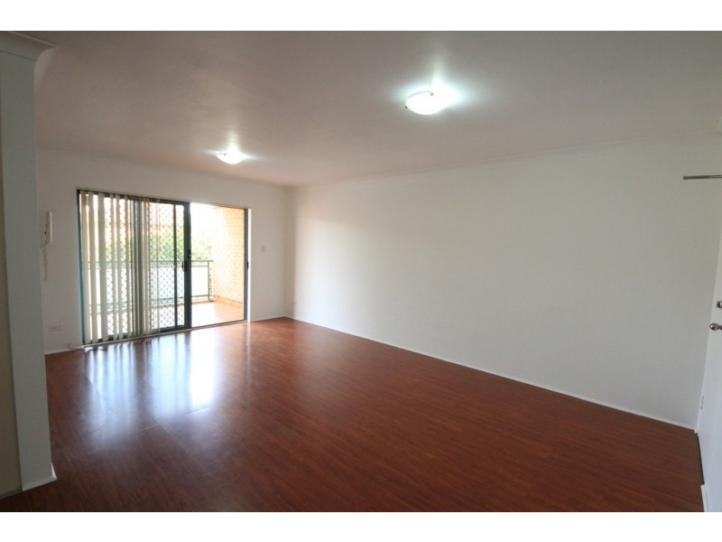 8/28 Shadforth St, Wiley Park NSW 2195