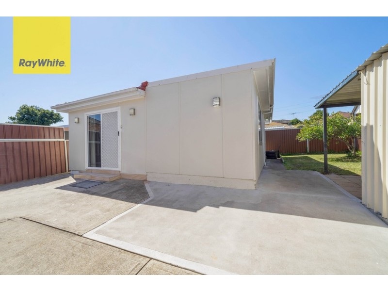 13 Vivienne Ave, Lakemba NSW 2195