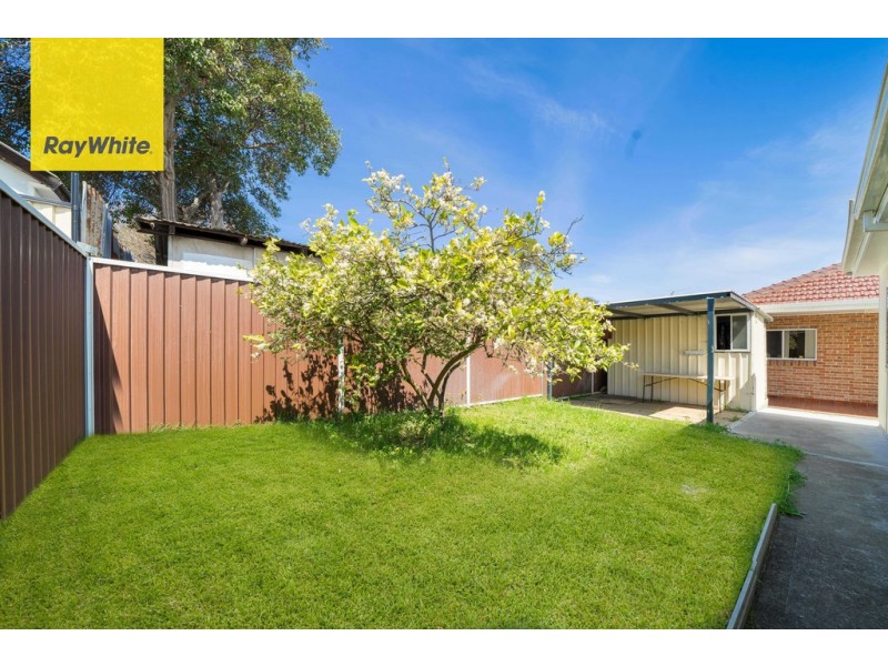 13 Vivienne Ave, Lakemba NSW 2195