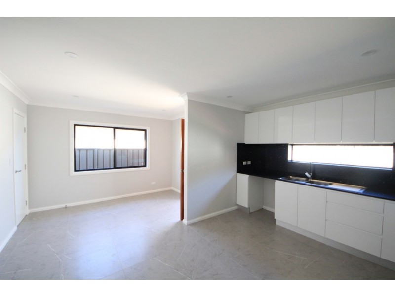 9A. Lima St, Greenacre NSW 2190