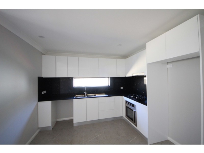 9A. Lima St, Greenacre NSW 2190