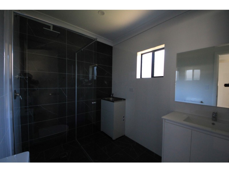 9A. Lima St, Greenacre NSW 2190