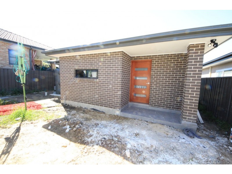 9A. Lima St, Greenacre NSW 2190
