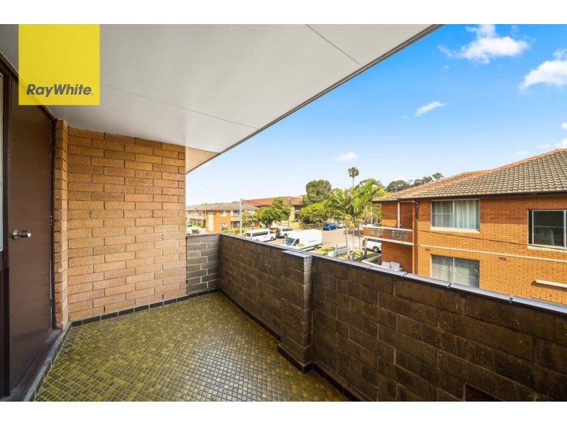 3/52 Fairmount St, Lakemba NSW 2195