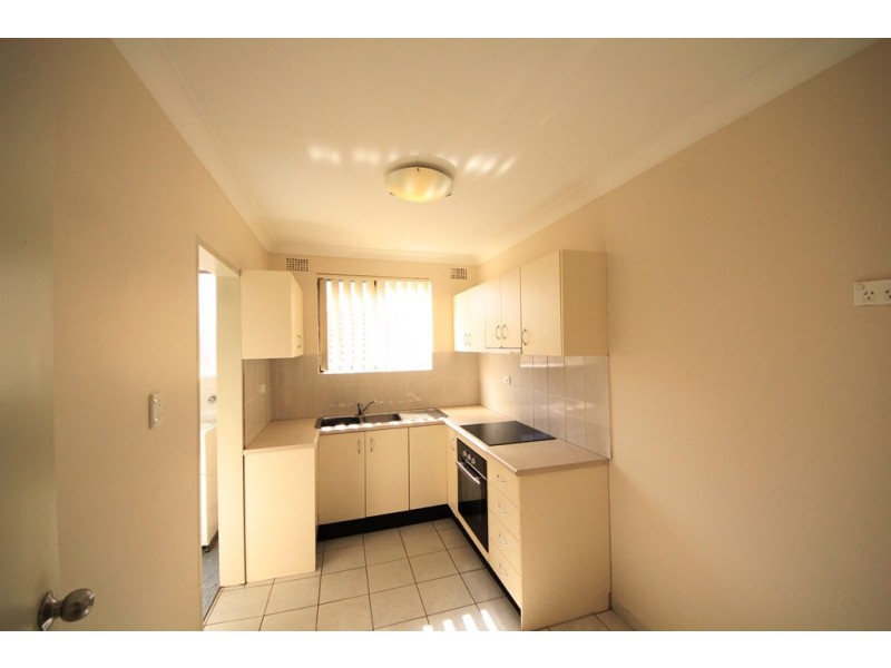 1/13 Wangee Rd, Lakemba NSW 2195