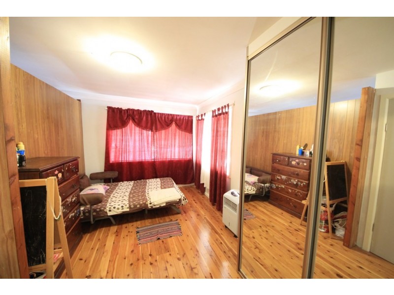 25A. Farnsworth Avenue, Campbelltown NSW 2560