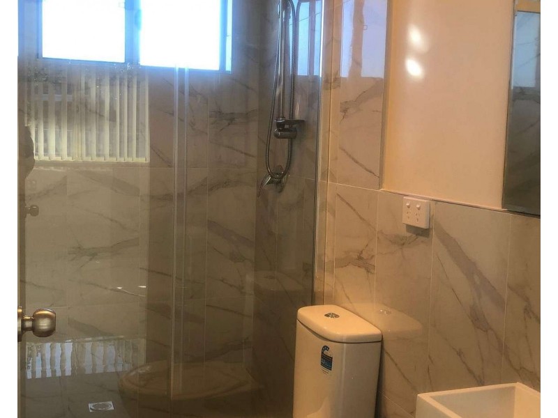 23a Fitzroy Cr, Leumeah NSW 2560
