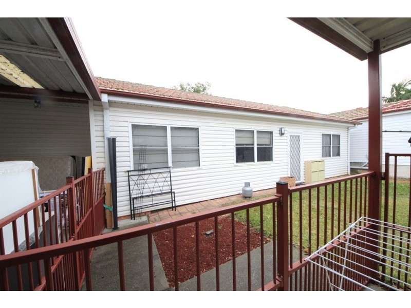 75 McCredie Rd, Guildford NSW 2161