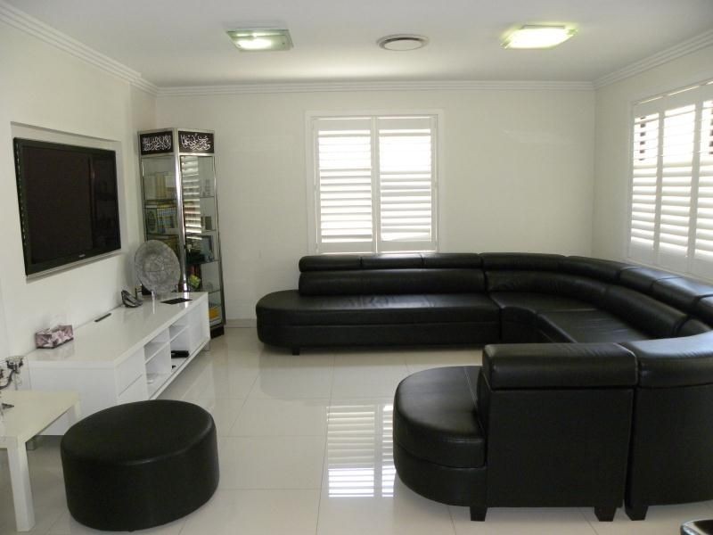 10 OWEN STREET, Punchbowl NSW 2196