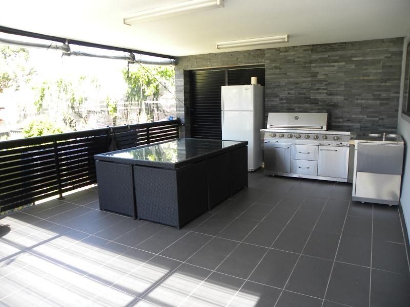 10 OWEN STREET, Punchbowl NSW 2196