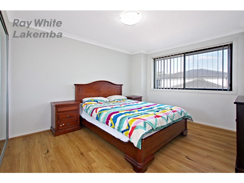 5/2 Jaclyn Street, Ingleburn NSW 2565