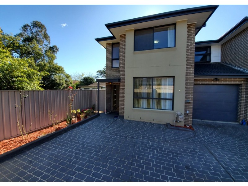 5/2 Jaclyn Street, Ingleburn NSW 2565