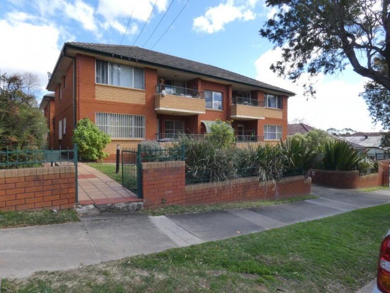 2/117 ERNEST ST, Lakemba NSW 2195