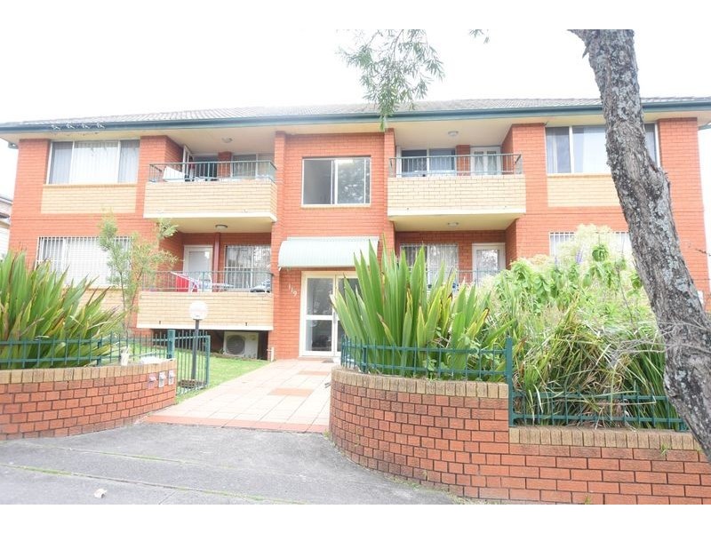 2/117 ERNEST ST, Lakemba NSW 2195
