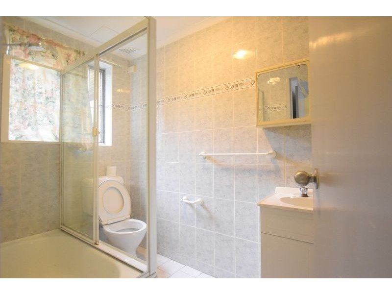 2/117 ERNEST ST, Lakemba NSW 2195