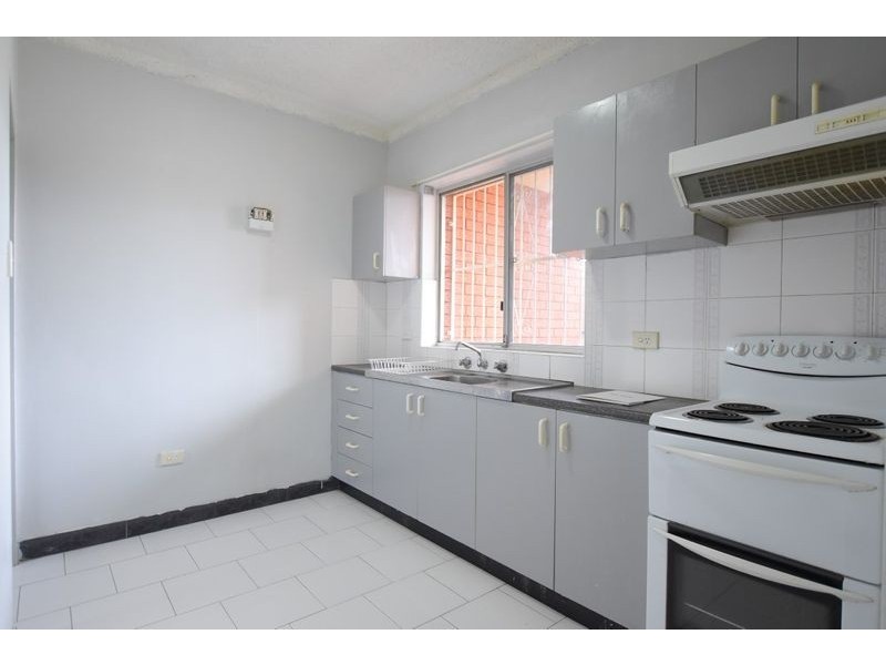 2/117 ERNEST ST, Lakemba NSW 2195