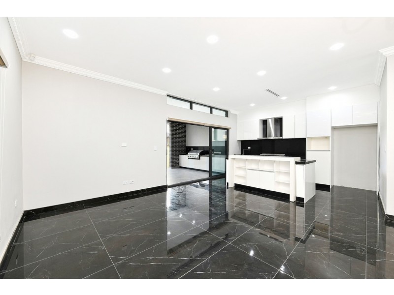 12A, Hewitt Street, Greenacre NSW 2190