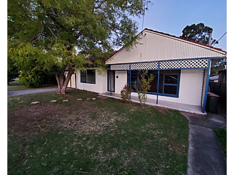 44, Myee Road, Macquarie Fields NSW 2564