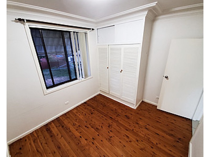 44, Myee Road, Macquarie Fields NSW 2564