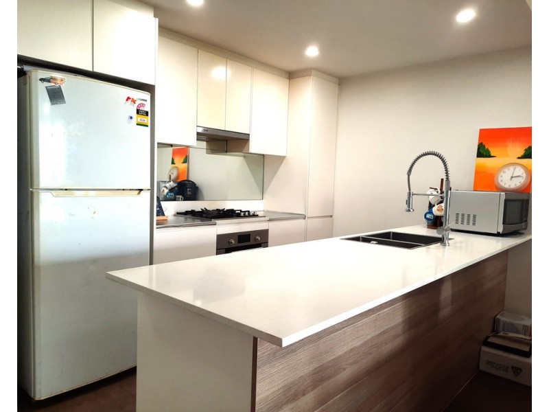 302 / 5 HAMPDEN RD, Lakemba NSW 2195