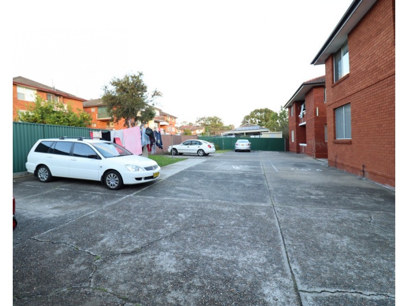 8/25 CORNELIA ST, Wiley Park NSW 2195