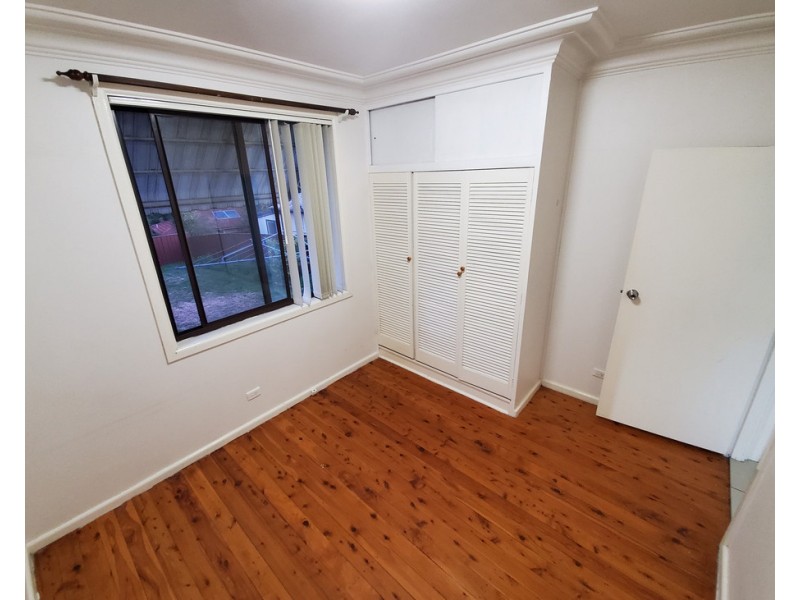 44, Myee Road, Macquarie Fields NSW 2564