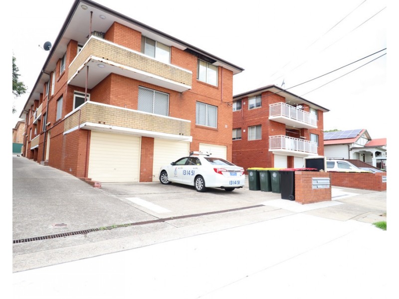 2/25. CORNELIA ST, Wiley Park NSW 2195